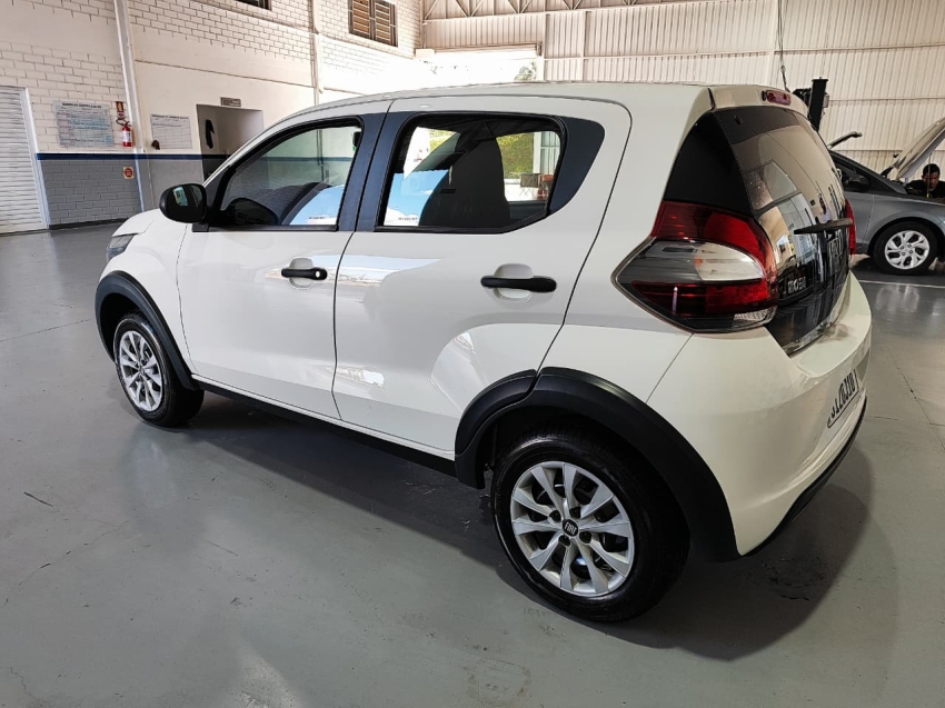 fiat mobi 1.0 evo flex like. manual 4p 20243