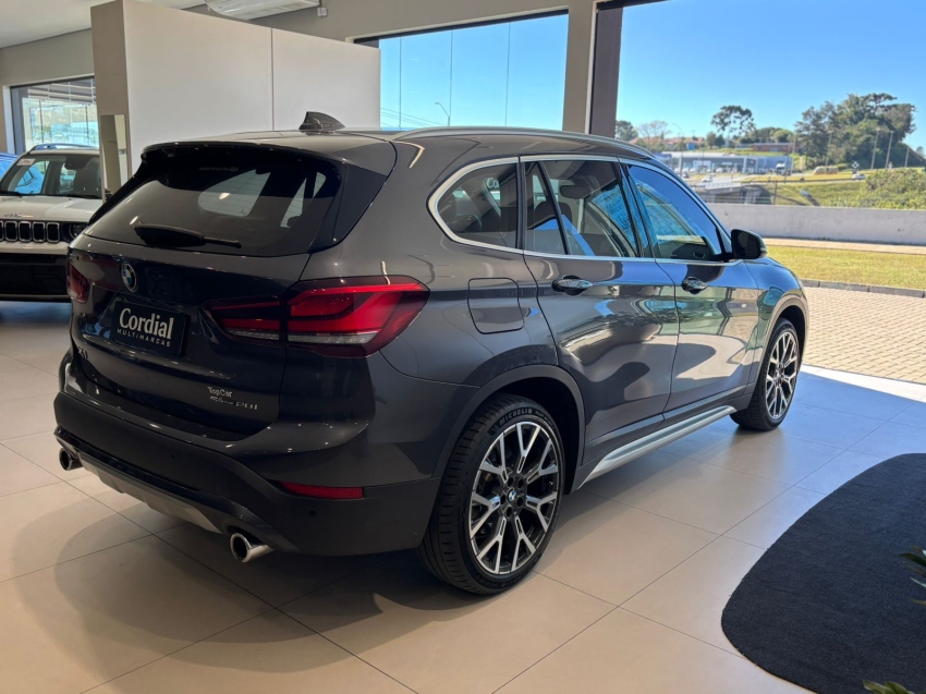 bmw x1 2.0 16v turbo activeflex sdrive20i x-line 4p automatico flex 20224