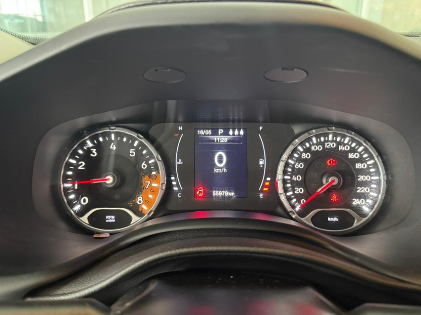 jeep renegade 1.8 16v flex 4p automatico 5p 201811