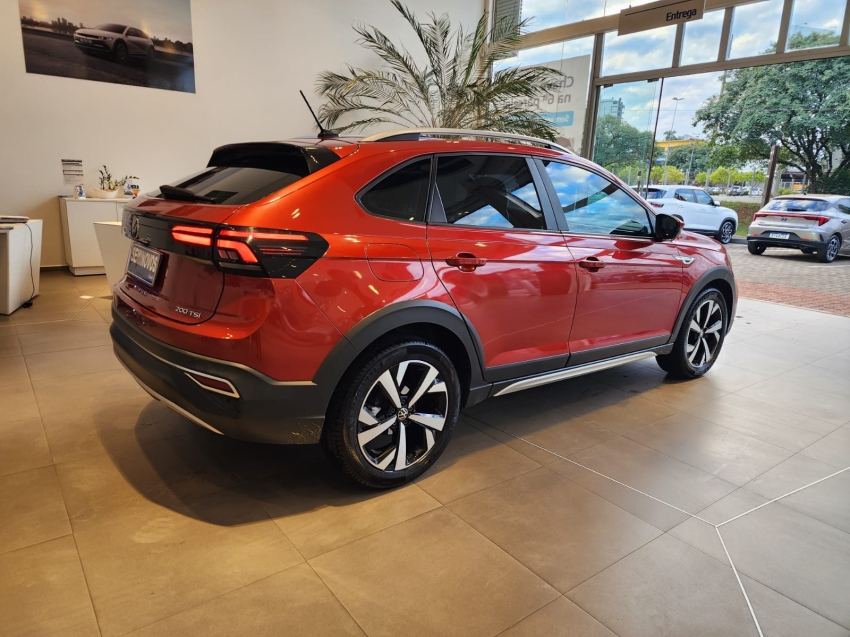 volkswagen nivus 1.0 200 tsi total flex highline automatico 4p 20214
