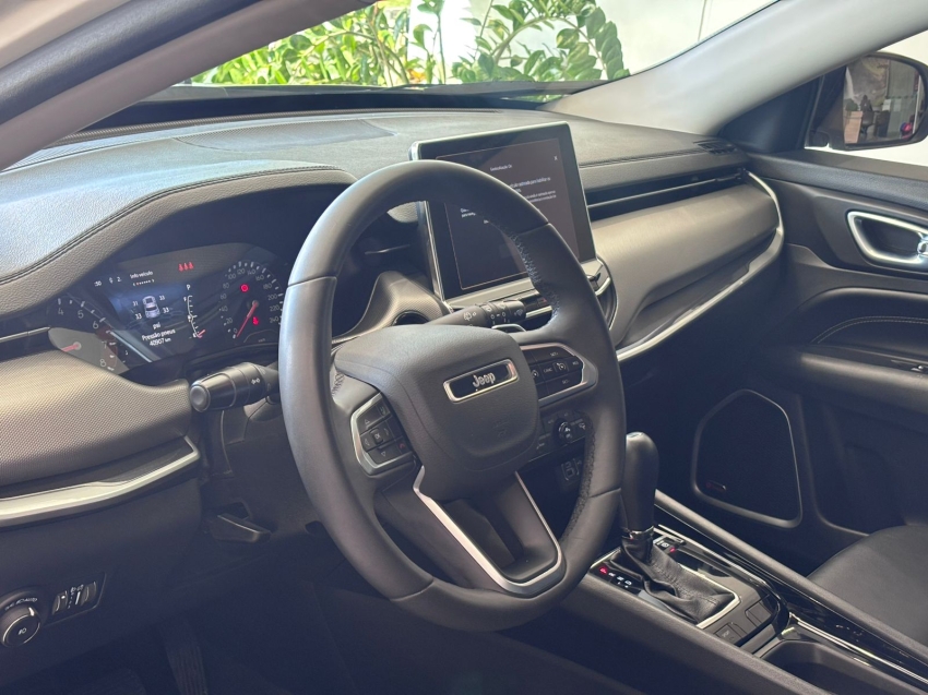 jeep compass 1.3 t270 turbo flex longitude at6 4p automatico 20247