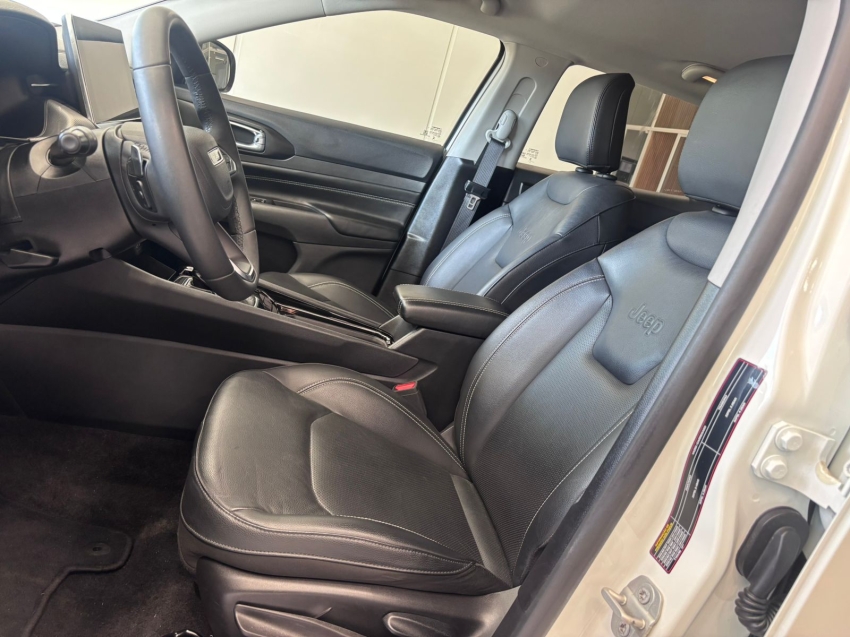 jeep compass 1.3 t270 turbo flex longitude at6 4p automatico 20246