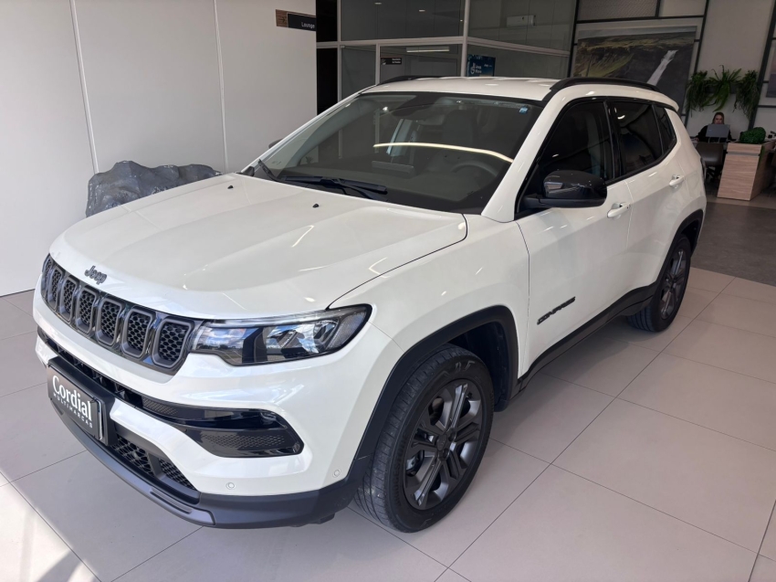 jeep compass 1.3 t270 turbo flex longitude at6 4p automatico 2024