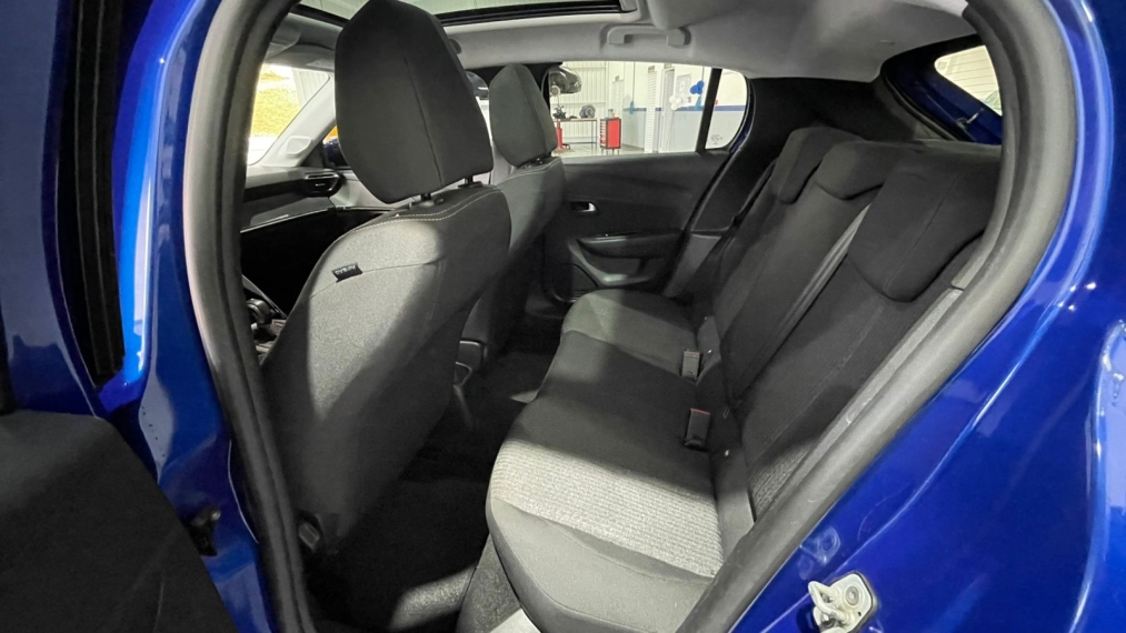 peugeot 208 1.6 16v flex active pack at6 4p automatico 202111