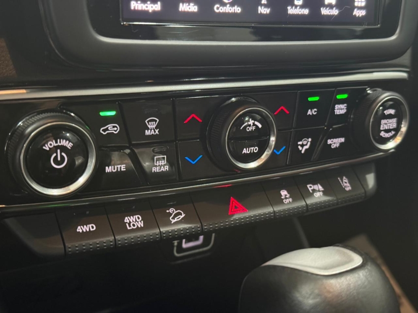 fiat toro 2.0 16v turbo diesel ranch 4wd at9 5p automatico 20248