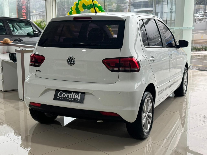 volkswagen fox 1.6 msi total flex connect 4p manual 20214