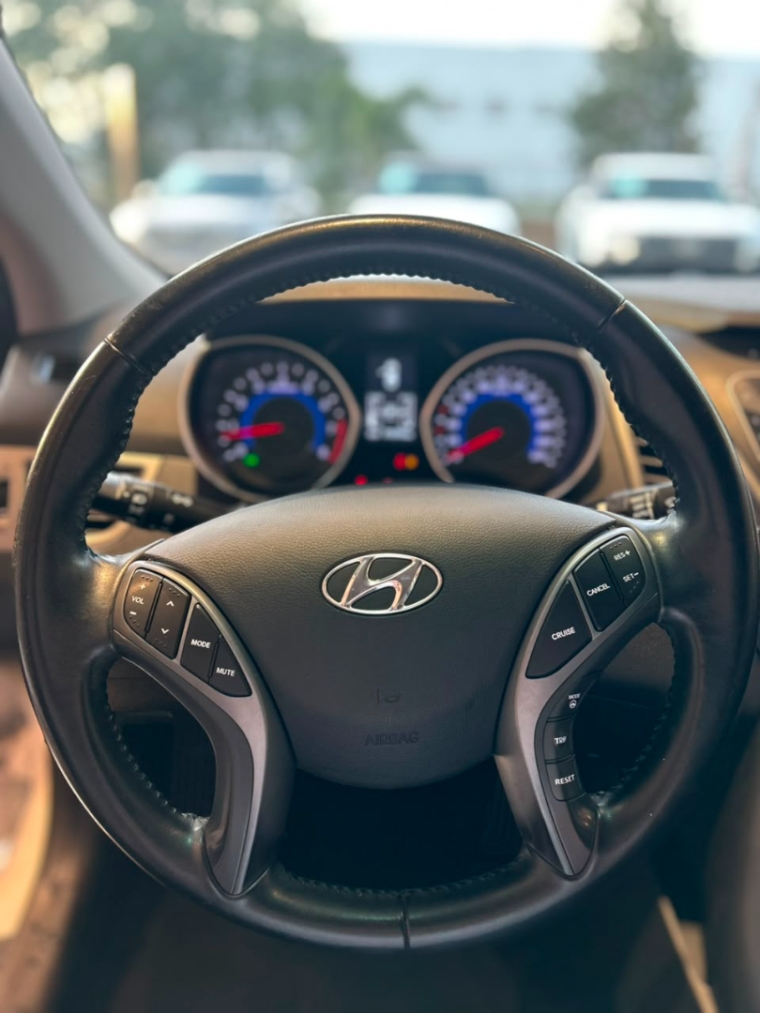 hyundai elantra 2.0 gls 16v flex 4p automatico 20156