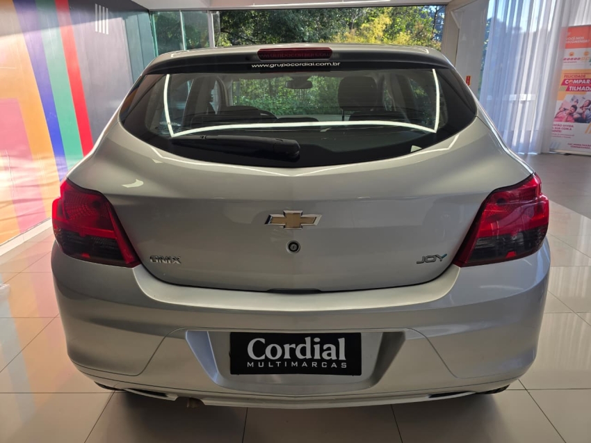 chevrolet onix 1.0 mpfi joy 8v flex 4p manual 20195