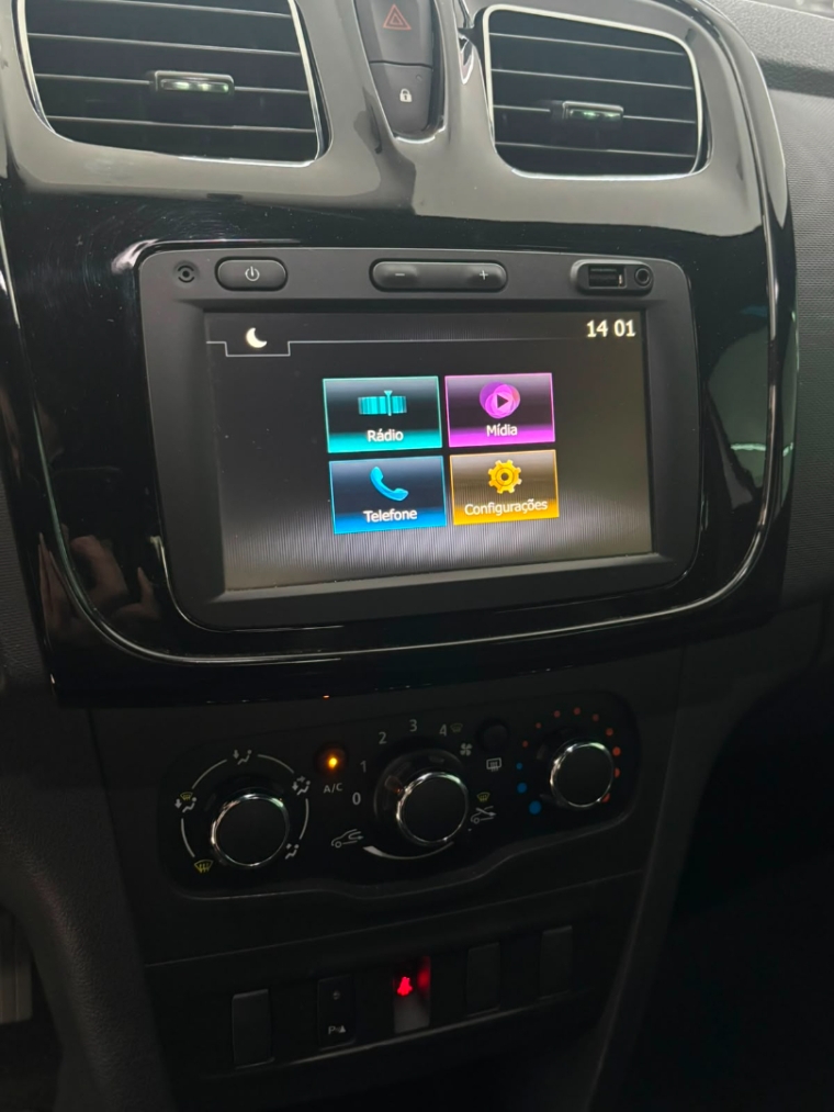 renault sandero 1.0 12v sce flex zen manual 5p 20229