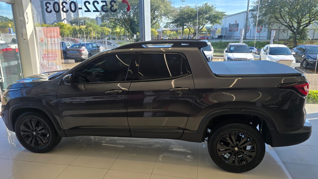 fiat toro 1.3 turbo 270 flex volcano at6 4p automatico 20253