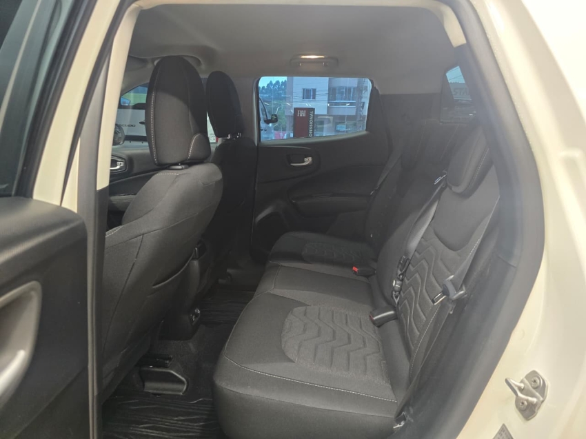 fiat toro 1.3 turbo 270 flex freedom at6 4p automatico 202512