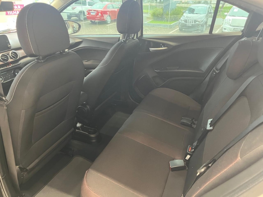 fiat cronos 1.8 e.torq flex precision at6 4p automatico 202110