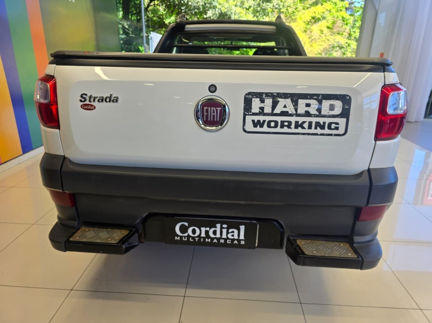 fiat strada 1.4 mpi hard working cs 8v flex 2p manual 20205
