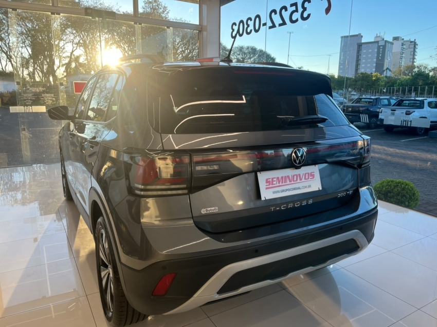 volkswagen t-cross 1.0 200 tsi total flex automatico 4p 20252