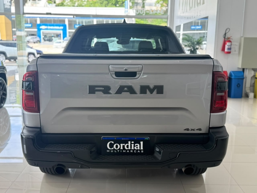 ram rampage 2.0 turbo flex r/t 4x4 automatico 4p 20266