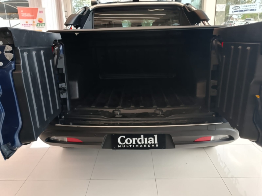 fiat toro 1.3 turbo 270 flex volcano at6 4p automatico 20255