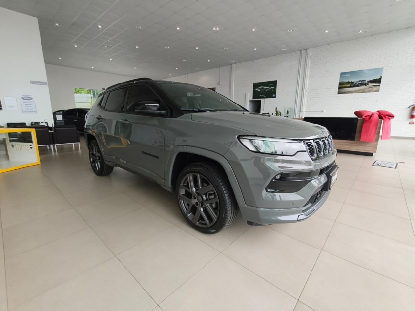 jeep compass 1.3 t270 turbo flex s at6 4p automatico 20251