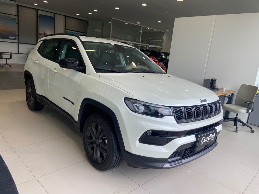 jeep compass 1.3 t270 turbo flex longitude at6 4p automatico 20261