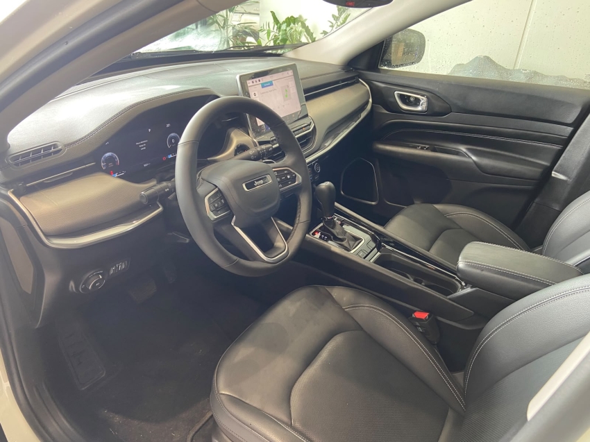 jeep compass 1.3 t270 turbo flex longitude at6 4p automatico 20266