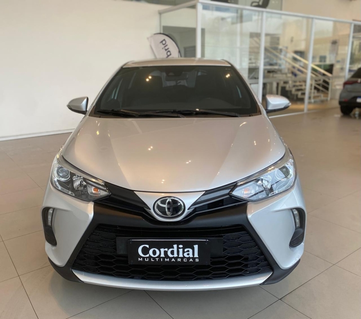 toyota yaris 1.5 16v flex xs connect multidrive 4p automatico 20231