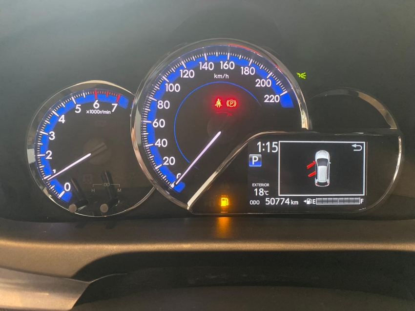 toyota yaris 1.5 16v flex xs connect multidrive 4p automatico 20239