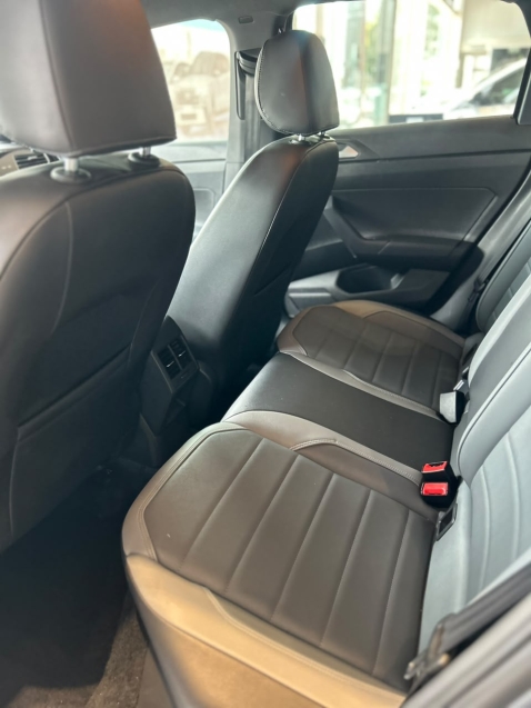 volkswagen nivus 1.0 200 tsi total flex highline automatico 4p 20219