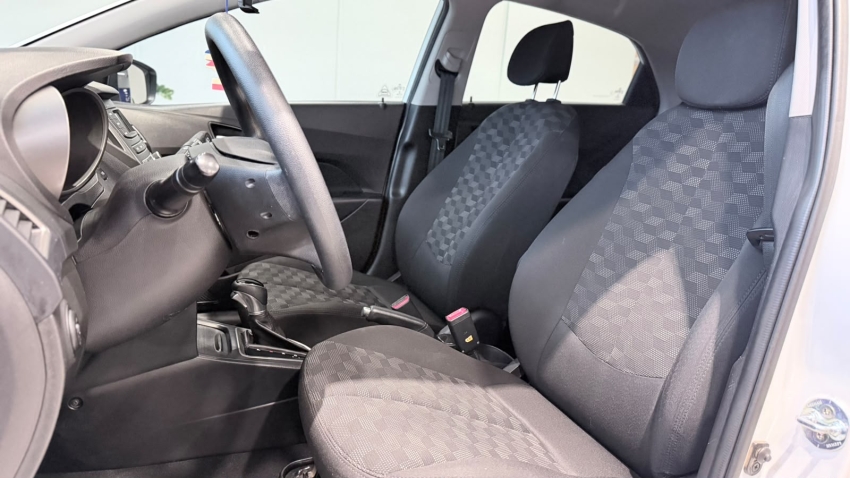 hyundai hb20 1.6 comfort plus 16v flex 4p automatico 20168