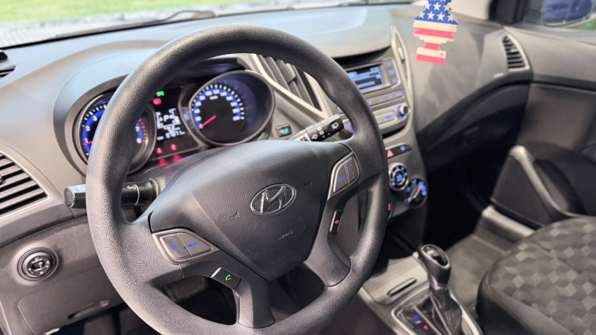 hyundai hb20 1.6 comfort plus 16v flex 4p automatico 201610