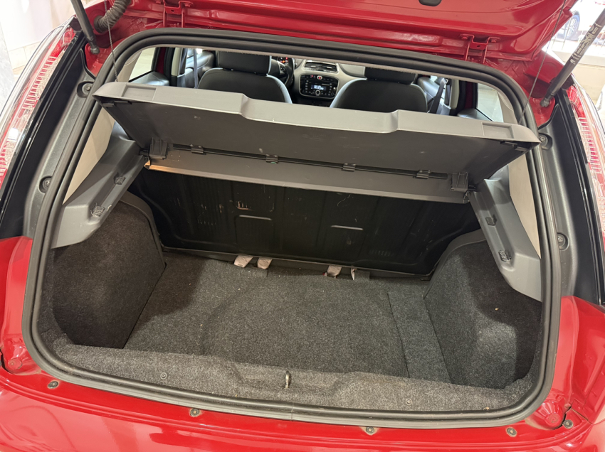fiat punto 1.6 essence 16v flex 4p automatizado automatico 2015