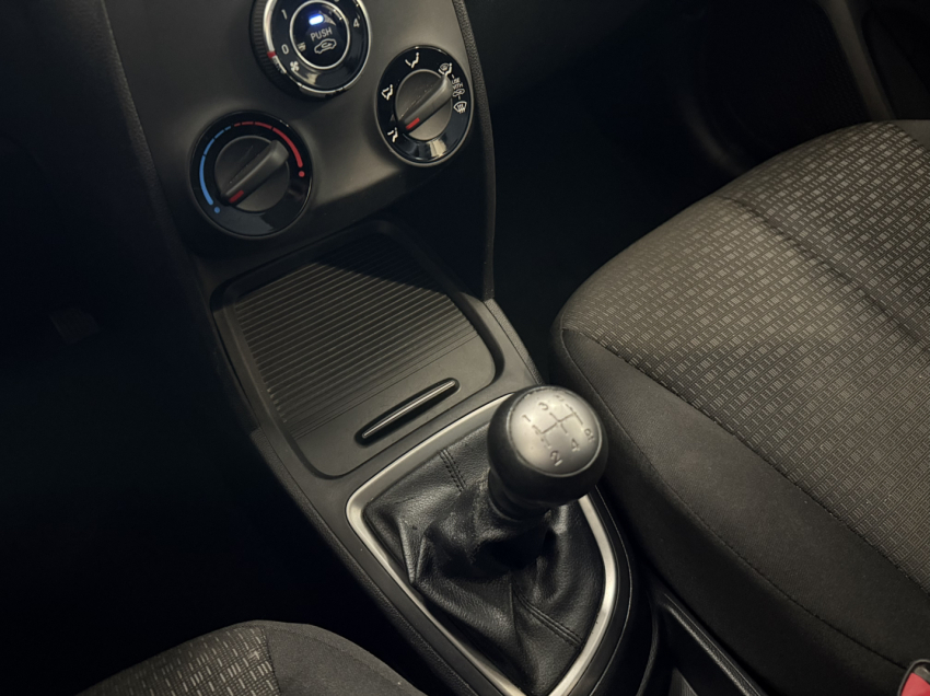 hyundai hb20 1.0 comfort 12v flex 4p manual.