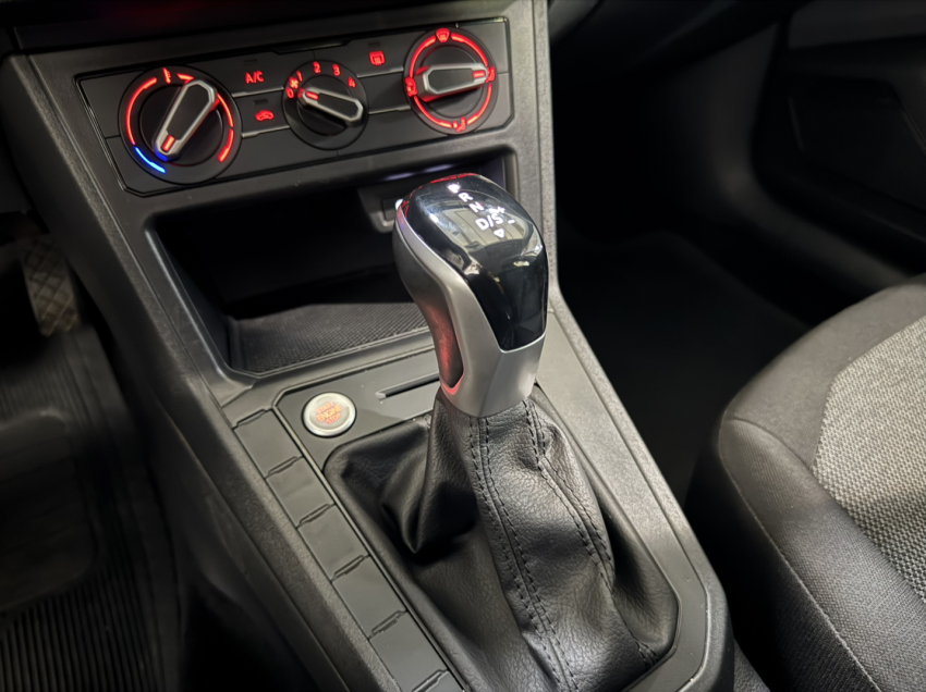 volkswagen polo 1.0 170 tsi comfortline automatico.