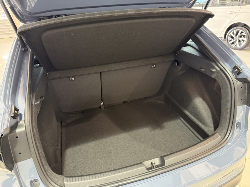volkswagen nivus highline.
