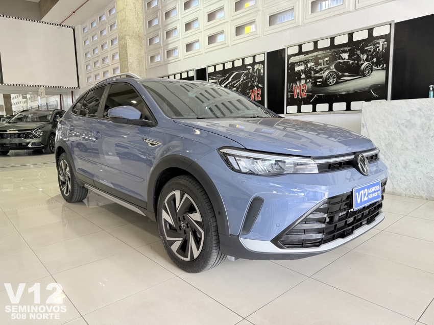 volkswagen nivus highline.