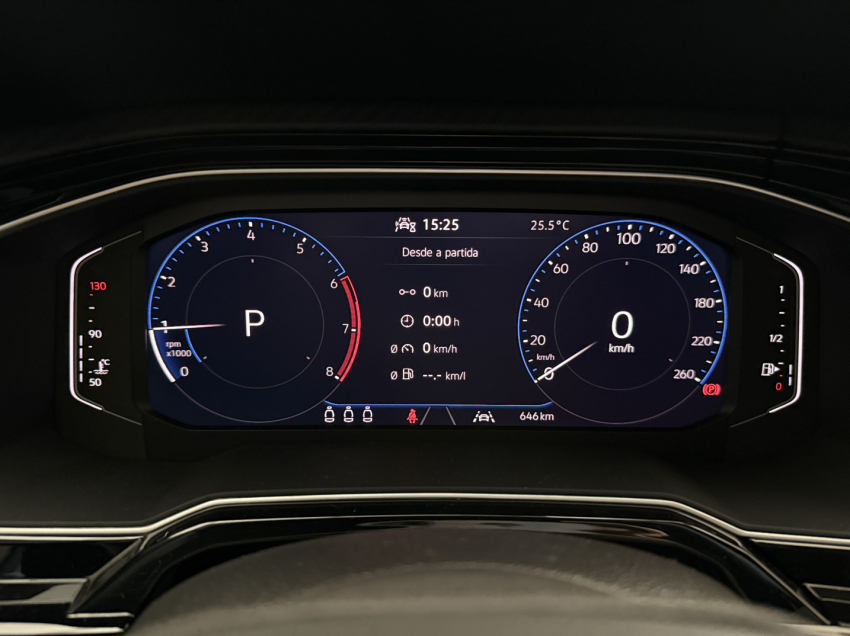 volkswagen nivus highline.