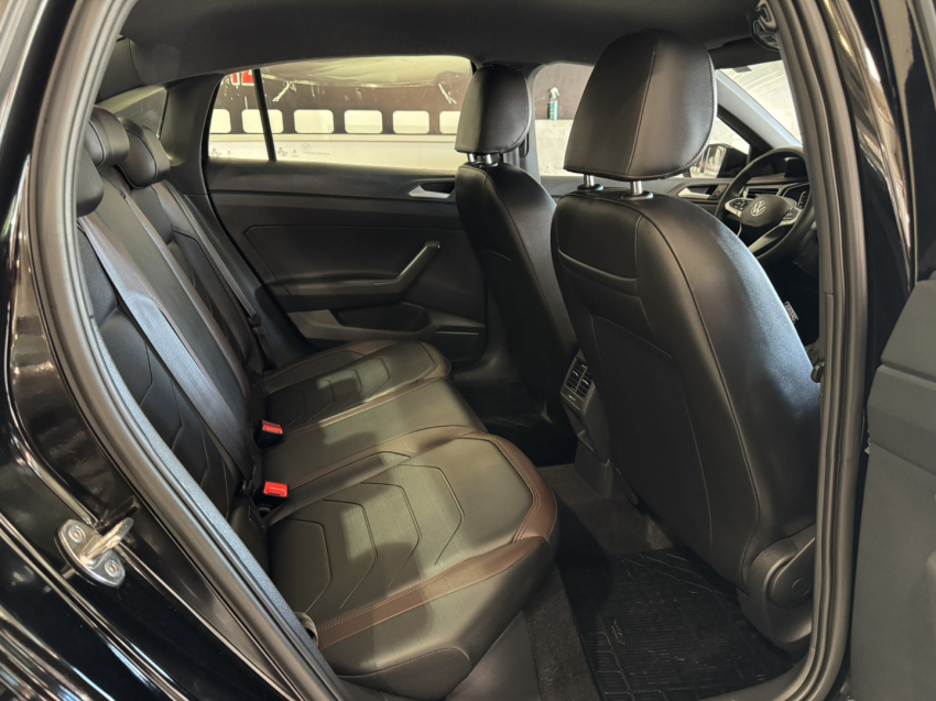 volkswagen virtus highline.