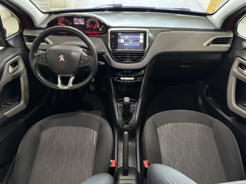 peugeot 208 1.2 active pack 12v flex 4p manual 2017
