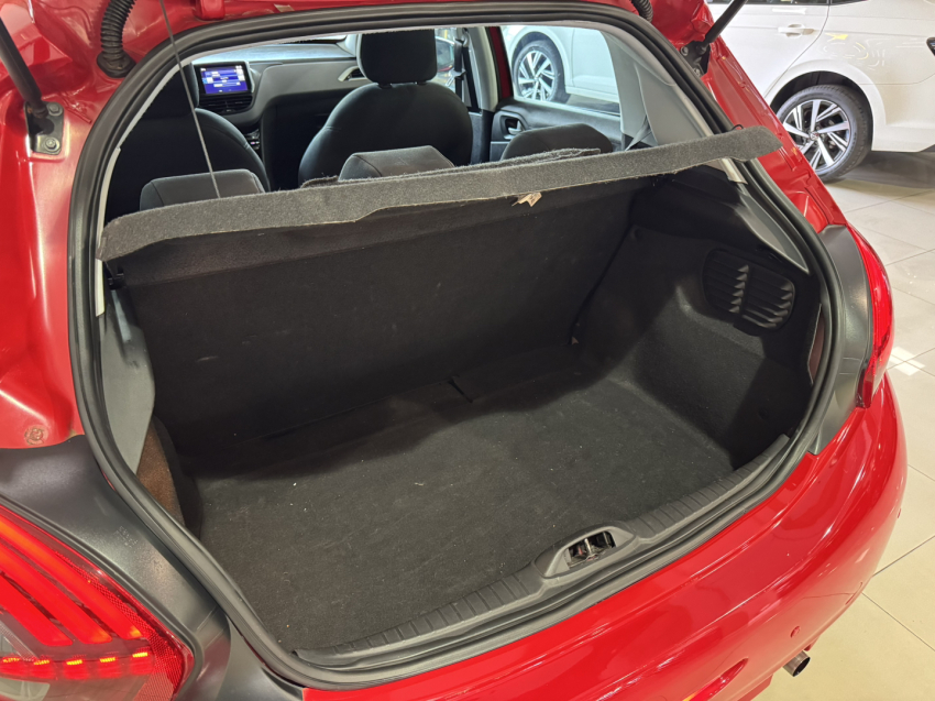 peugeot 208 1.2 active pack 12v flex 4p manual 2017