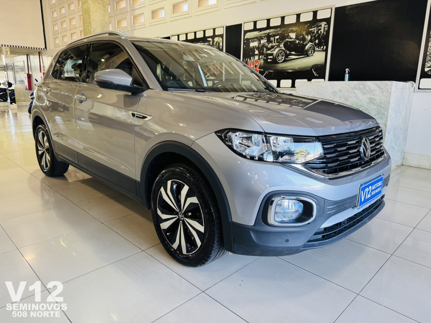 volkswagen t-cross highline.