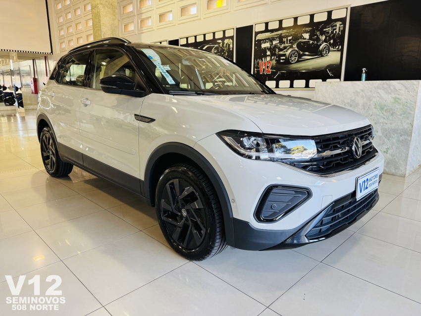 volkswagen t-cross highline.