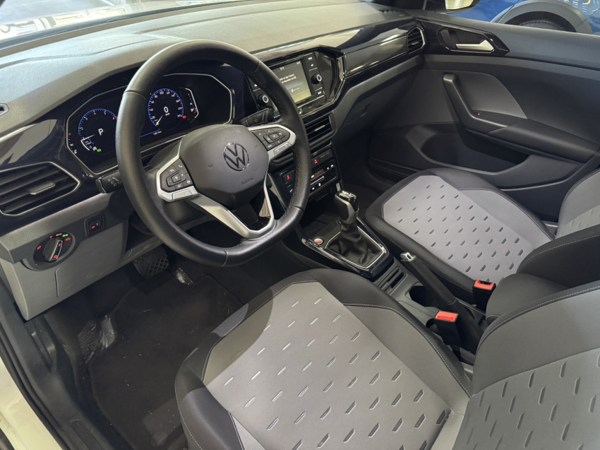 volkswagen t-cross 1.0 200 tsi total flex comfortline automatico.