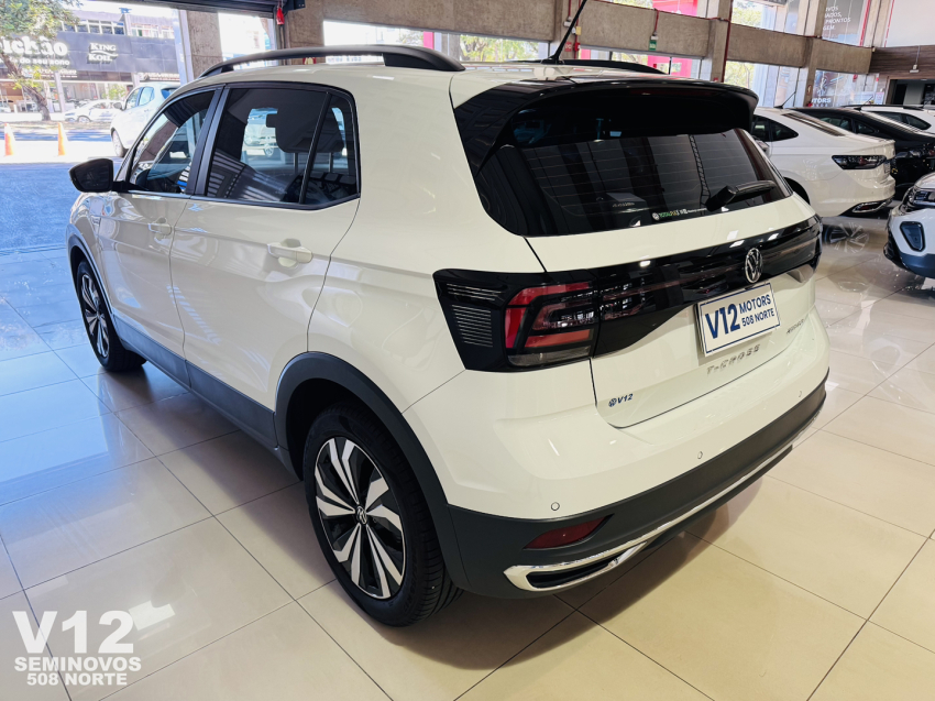 volkswagen t-cross 1.0 200 tsi total flex comfortline automatico.