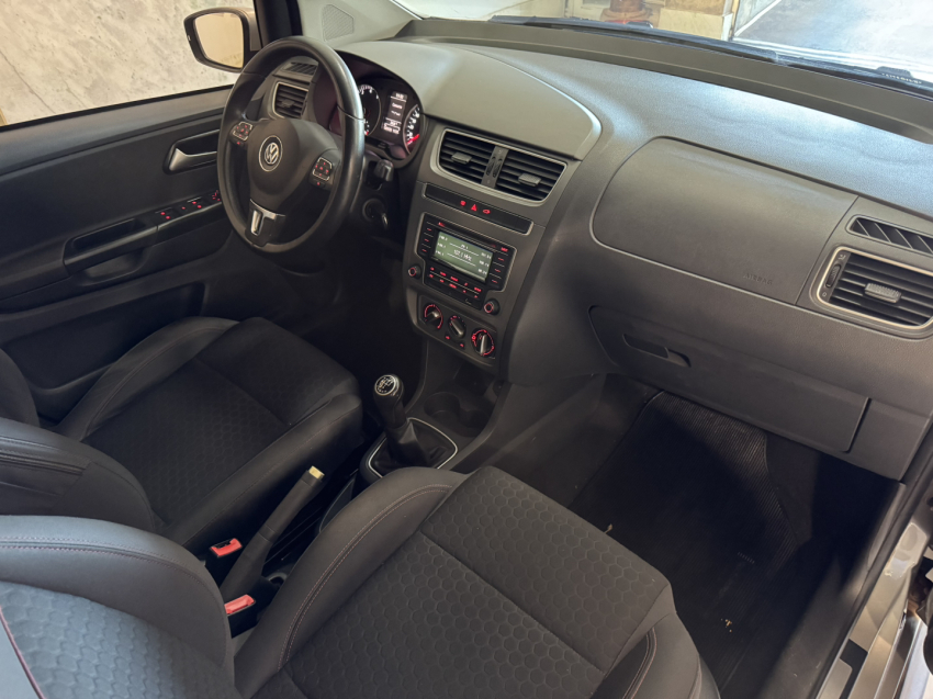 volkswagen crossfox 1.6 mi flex 8v 4p manual 2014