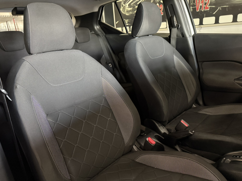 nissan kicks s