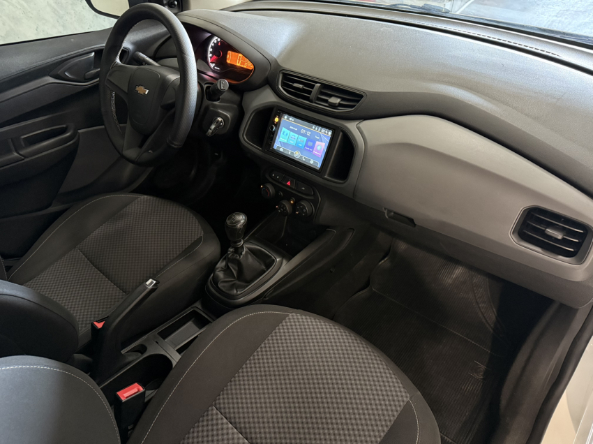 chevrolet onix 1.0 mpfi joy 8v flex 4p manual 2020