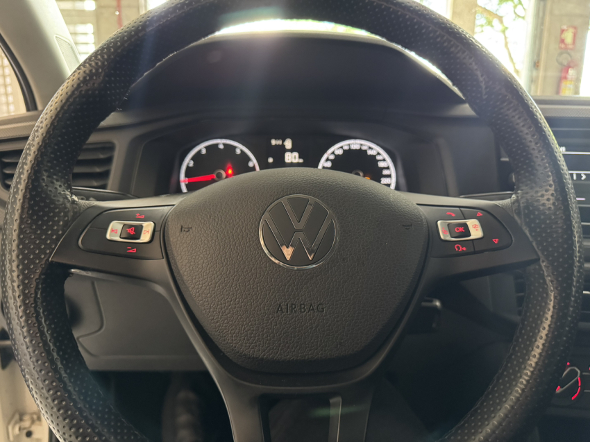 volkswagen polo track.