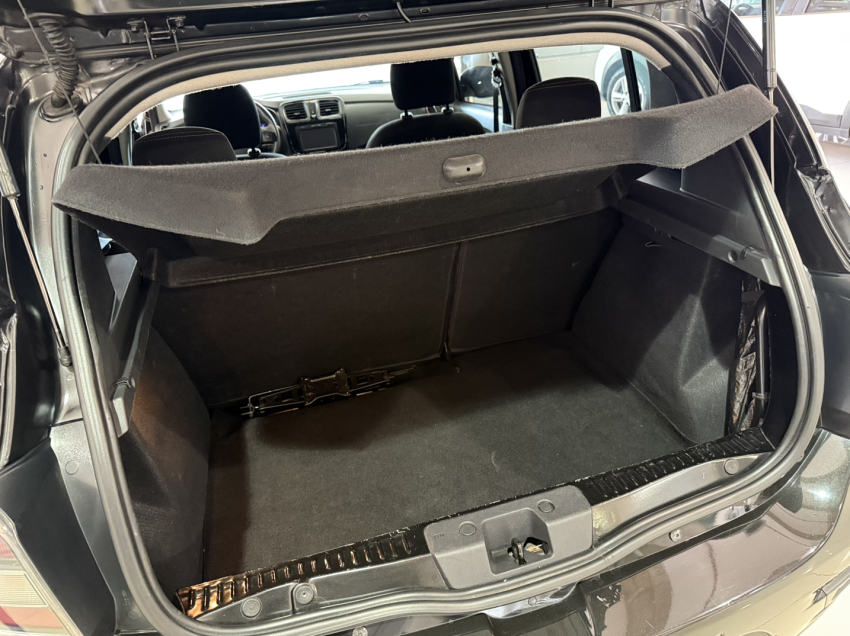 renault sandero 1.6 16v sce flex stepway manual 4p 2017
