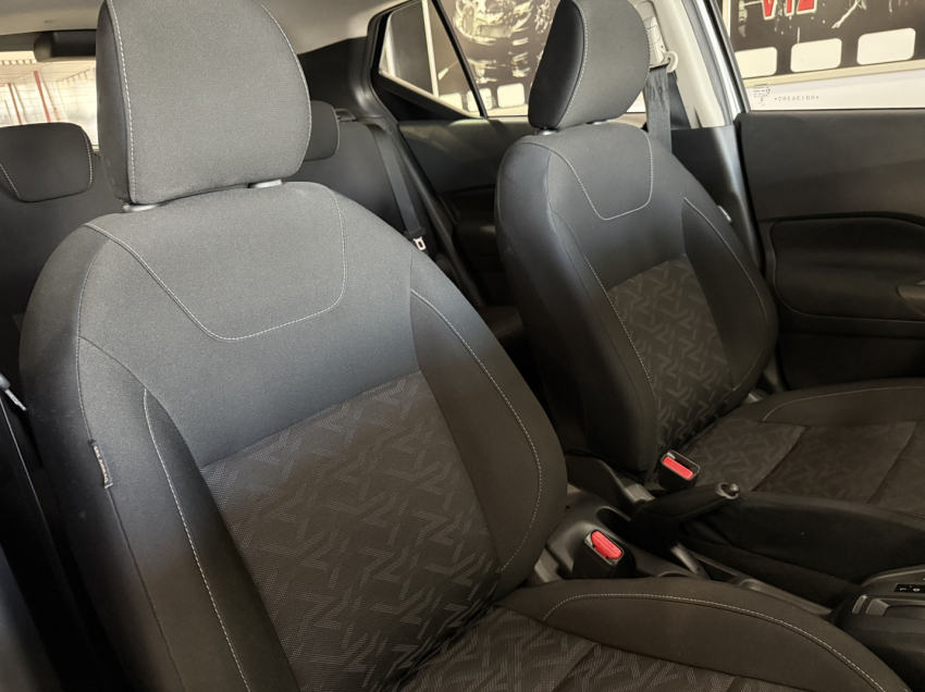 nissan kicks 1.6 16v flexstart sense xtronic flex 4p automatico 2024