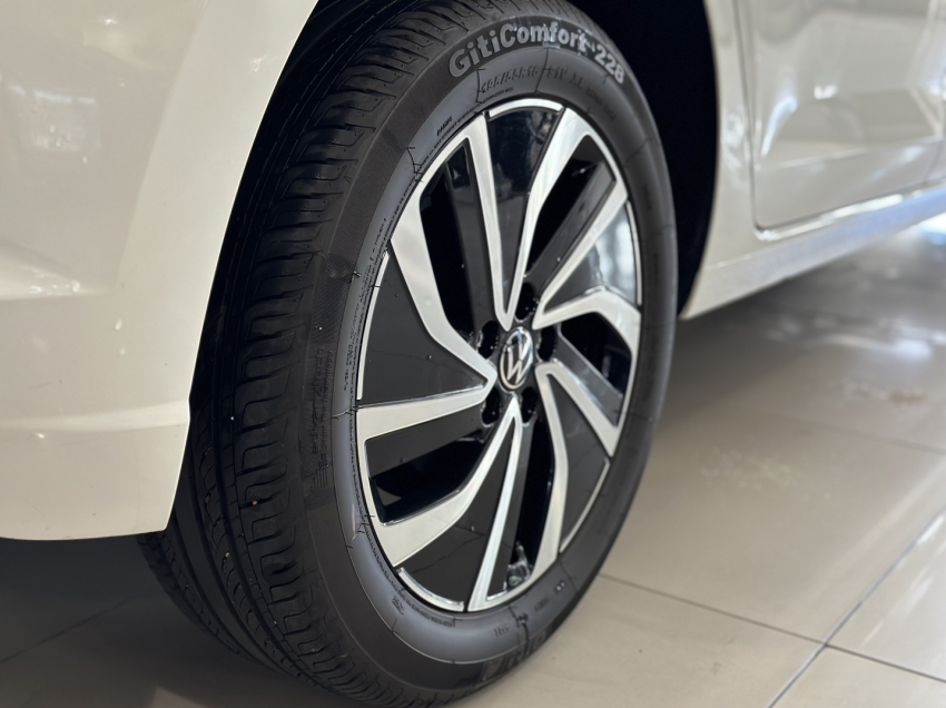 volkswagen polo 1.0 170 tsi highline automatico