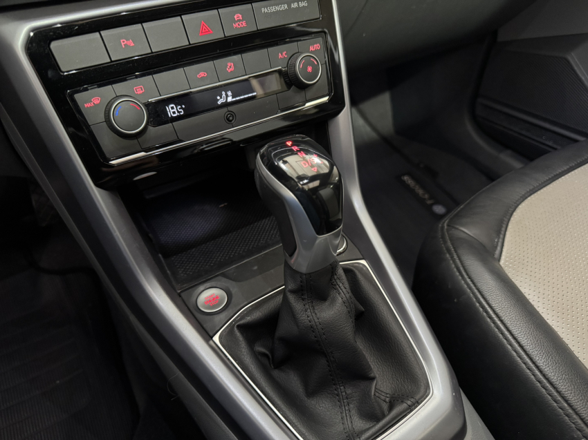 t-cross comfortline com teto solar