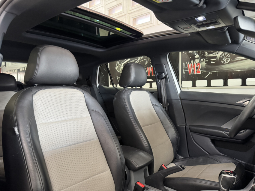 t-cross comfortline com teto solar